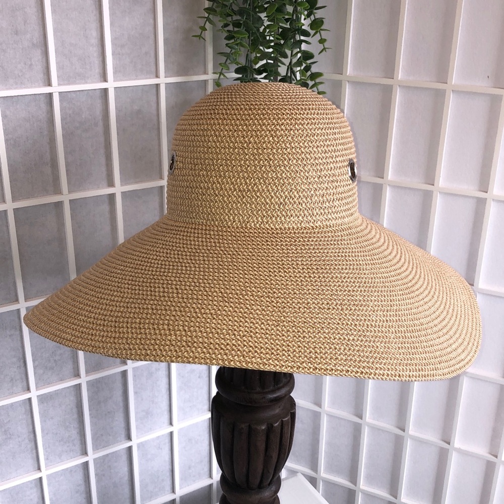 Wide Brim Straw Sun Hat in Natural Beige